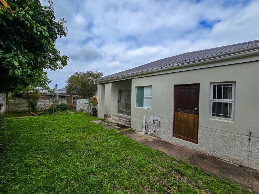 3 Bedroom Property for Sale in Cambridge Eastern Cape